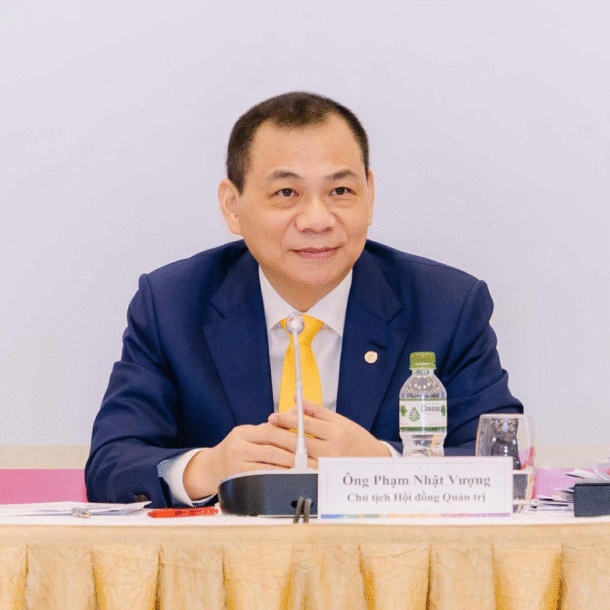 dai-gia-trung-'dat-vang'-bo-coc;-ong-pham-nhat-vuong-la-co-dong-cua-lpbank