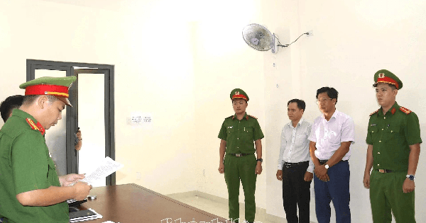 khoi-to-1-giam-doc-va-3-cong-chuc-lien-quan-den-du-an-dien-hat-nhan-ninh-thuan-1