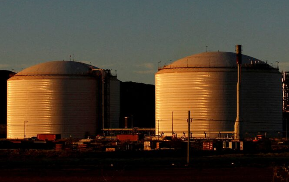 uc-co-the-thu-them-26-ti-usd-nho-chien-su-iran