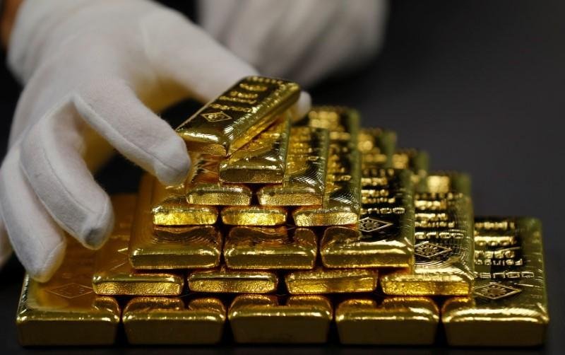 gia-vang-the-gioi-vuot-4.100-usd