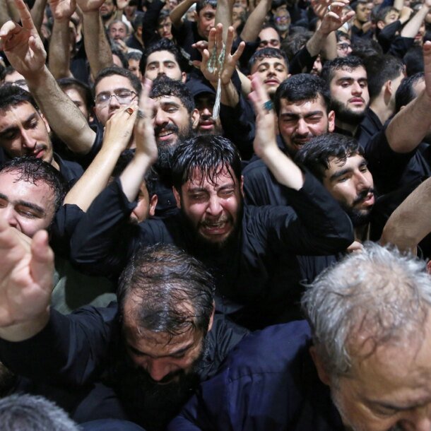 nguoi-dan-iran-xuc-dong-tien-biet-co-lanh-tu-toi-cao-ali-khamenei