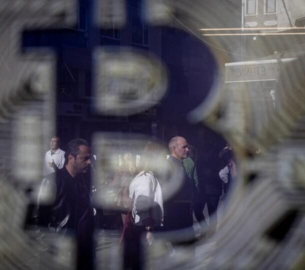 cuoc-chay-parabol-tiep-theo-cua-bitcoin-co-the-can-1-nghin-ty-do-la-von-moi