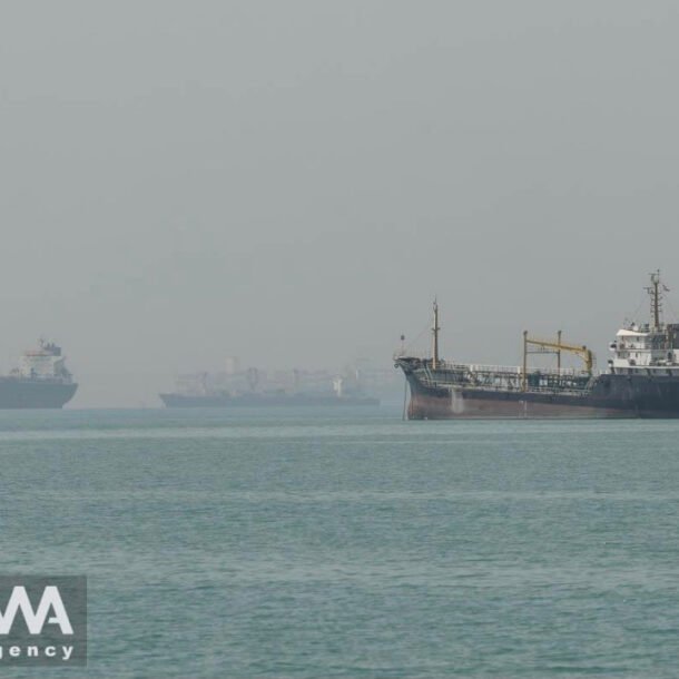 iran-he-lo-chinh-sach-phi-‘dac-biet’-cho-cac-nuoc-than-thien-tai-eo-bien-hormuz