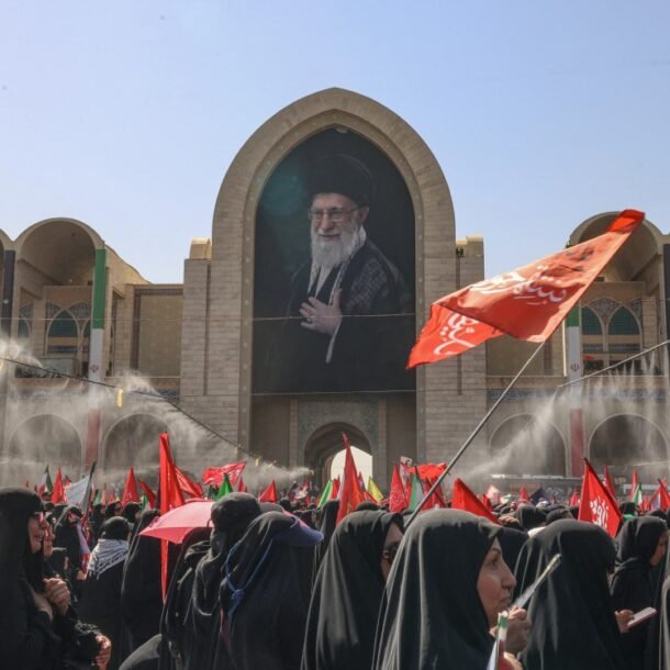 iran-gui-di-thong-diep-gi-tu-le-tang-co-lanh-tu-toi-cao-ali-khamenei?