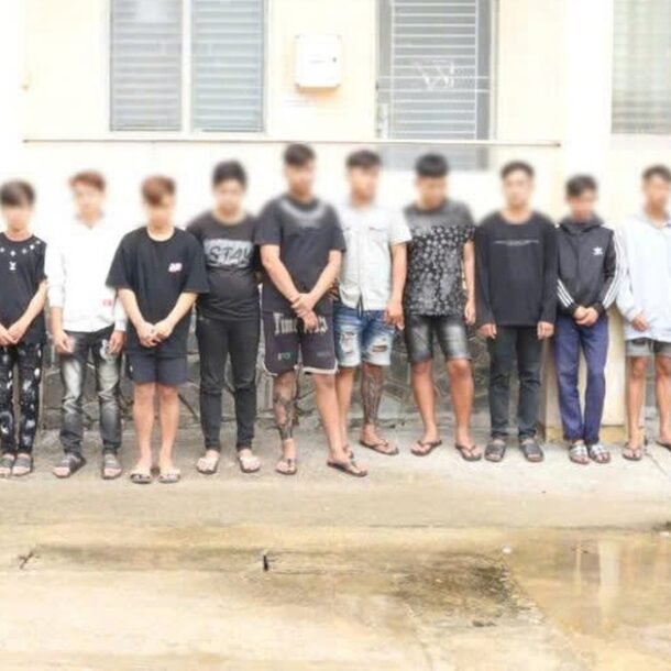 cong-an-trieu-tap-hon-20-thanh-thieu-nien-tu-tap-gay-roi