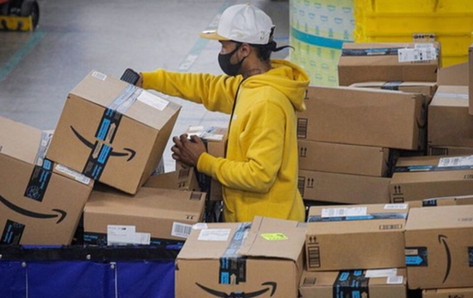 co-phieu-mot-doanh-nghiep-o-tp.hcm-co-‘bien’-sau-tin-thua-kien-trieu-usd-voi-amazon