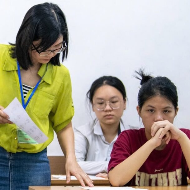 thu-tuong-yeu-cau-hoan-thanh-sap-xep-truong-cong-lap-truoc-30-8