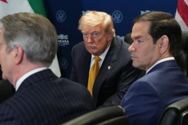 ong-trump-noi-iran-muon-tiep-tuc-dam-phan,-tehran-canh-bao-'ran'-israel