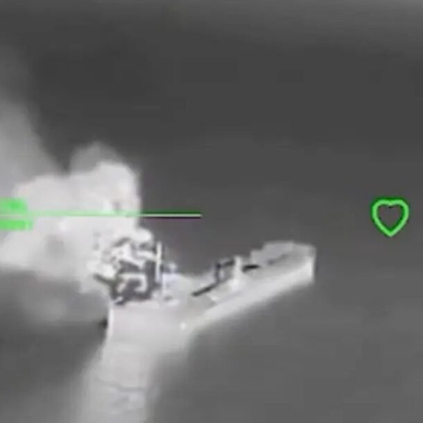 nga-thua-nhan-thieu-nhien-lieu-do-drone-ukraine-tan-cong,-phai-cam-xuat-khau-xang-dau