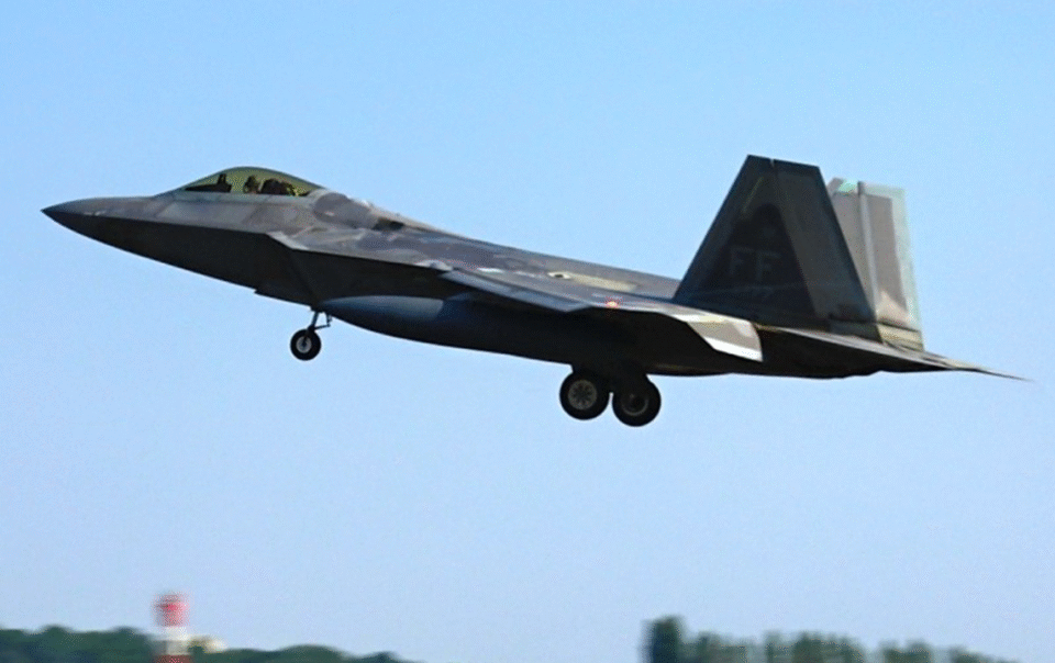 my-rut-loat-tiem-kich-f-22-khoi-israel