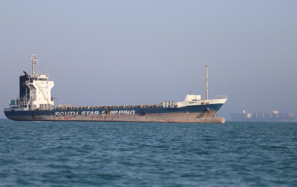 vi-sao-cac-cuoc-dam-phan-ve-eo-bien-hormuz-can-su-tham-gia-cua-oman?