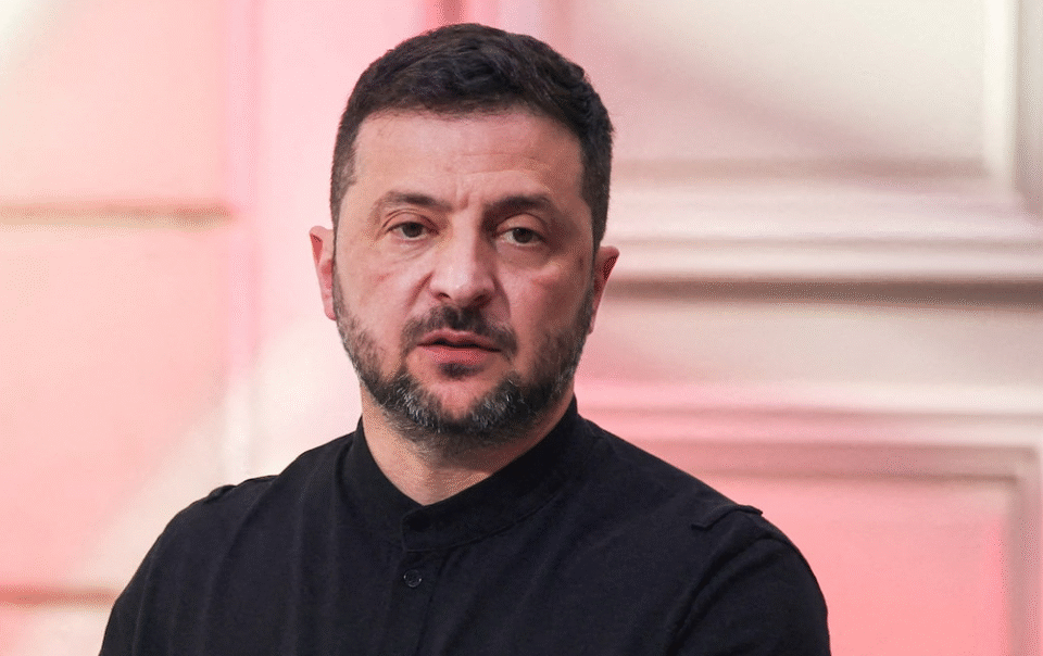 ong-zelensky-bat-ngo-de-xuat-thay-thu-tuong,-cai-to-noi-cac