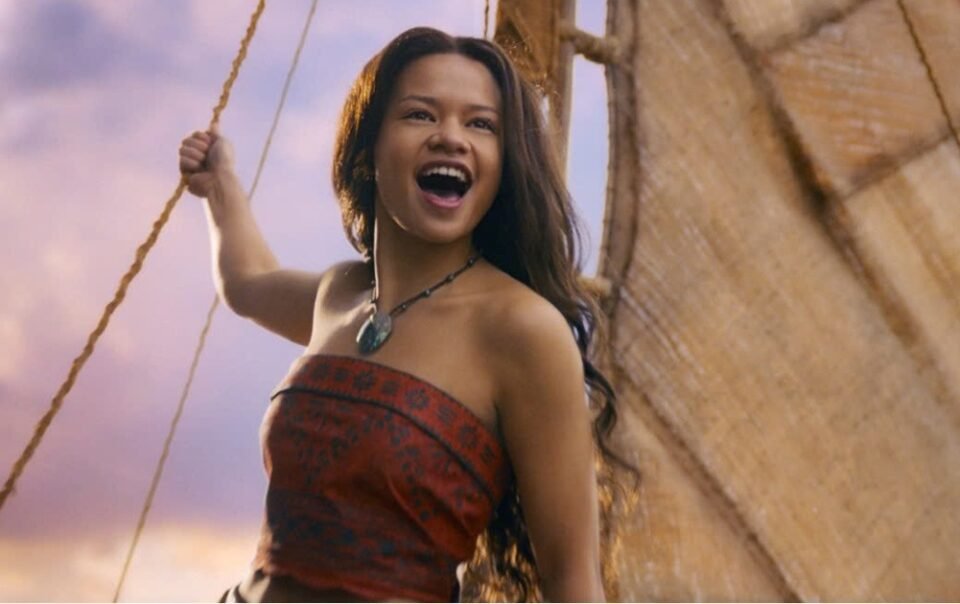 moana-mo-man-that-vong;-michael-la-phim-tieu-su-dau-tien-vuot-1-ti-usd