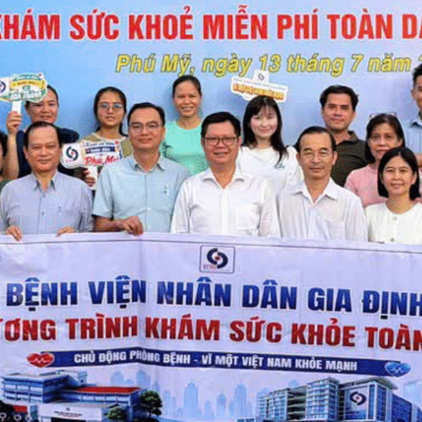 bac-si-benh-vien-tuyen-cuoi-tp.hcm-se-den-tan-phuong,-xa-kham-suc-khoe-toan-dan