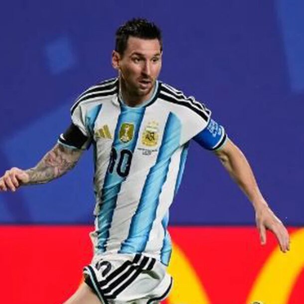messi-bi-day-xuong-hang-3-trong-bang-xep-hang-dua-qua-bong-vang-world-cup