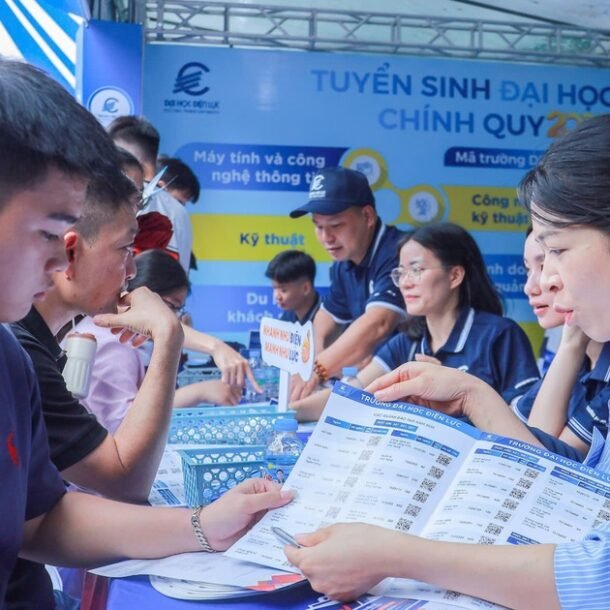 gan-875.000-thi-sinh-dang-ky-xet-tuyen-dai-hoc-2026,-hon-7,18-trieu-nguyen-vong