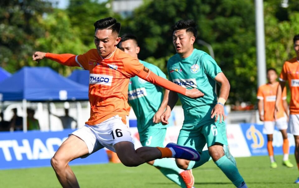 nhung-ngoi-sao-hua-hen-toa-sang-tai-giai-bong-da-cong-nhan,-vien-chuc-viet-nam-2026