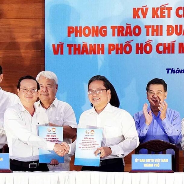 tphcm-dat-muc-tieu-xay-dung-5.000-cong-trinh-‘thanh-pho-muon-sac-hoa’