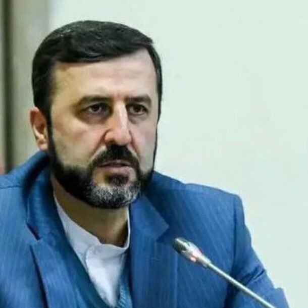 iran-dinh-chi-cam-ket-ngung-ban-voi-my,-canh-bao-‘tan-cong-tong-luc’