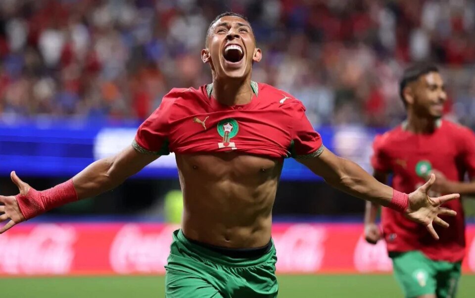 lan-song-kieu-bao-giup-bong-da-chau-phi-gay-tieng-vang-o-world-cup