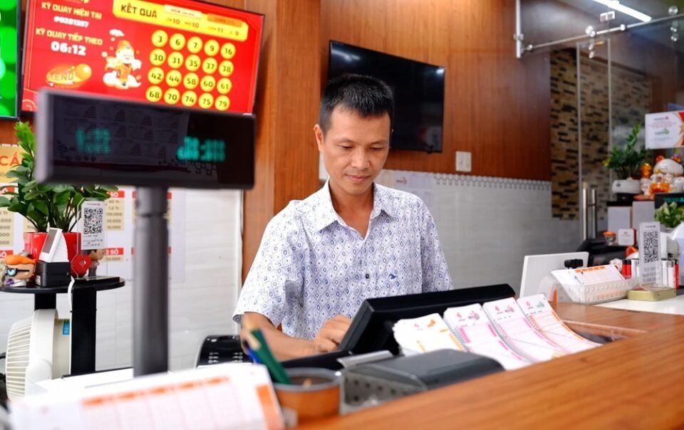 diem-ban-vietlott-tai-dong-thap:-khach-quen-ngay-cang-chuong-lotto-5/35