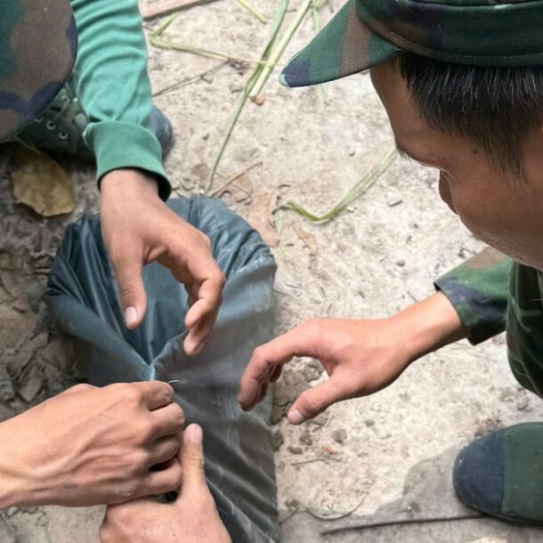 tu-tin-bao-cua-nguoi-dan,-doi-k71-tay-ninh-quy-tap-duoc-mot-bo-hai-cot-liet-si-o-tan-thanh