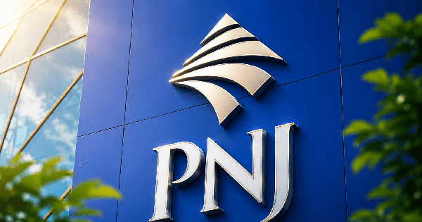 pnj-gioi-han-gio-thoi-gian-mua-lai-san-pham-chi-2h-moi-ngay,-han-che-so-luong-cua-hang-tiep-nhan