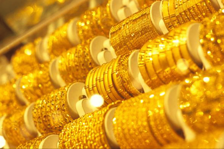 'nui'-vang-hon-2.300-tan:-he-lo-cach-trung-quoc-am-tham-tich-tru