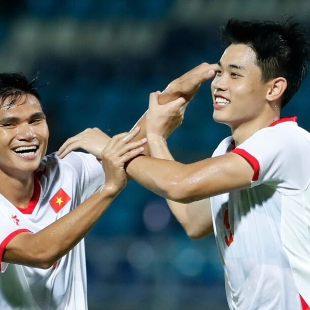 asean-cup:-diem-10-duy-nhat-cho-dinh-bac-cua-tuyen-viet-nam,-cau-thu-nao-xep-thu-2?
