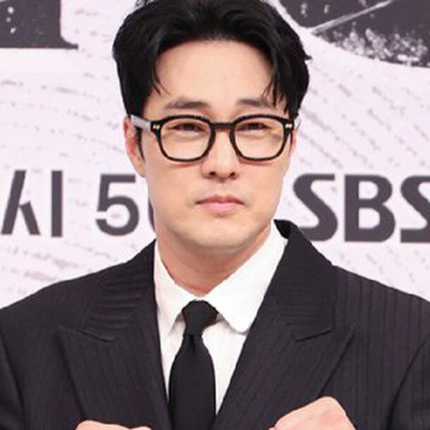so-ji-sub-mua-vang-tang-300-thanh-vien-e-kip-‘dac-vu-kim-tai-khoi-dong’