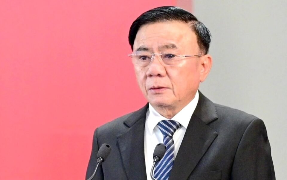 bo-chinh-tri:-chan-chinh,-xu-ly-nghiem-viec-loi-dung-danh-nghia-hoi-de-hoat-dong-truc-loi