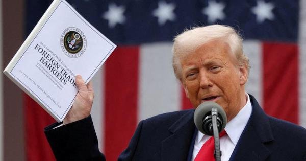 25-tieu-bang-my-kien-ch&iacute;nh-quyen-&ocirc;ng-trump-ve-thue-quan-moi