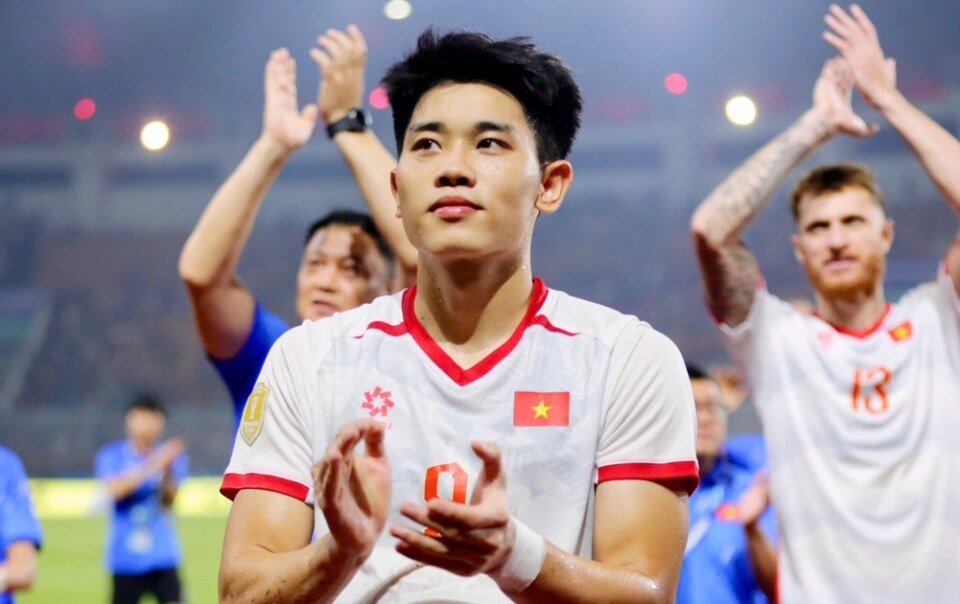bao-chi-dong-nam-a-khen-nuc-no-bong-da-viet-nam-manh-me,-khong-dua-vao-nhap-tich
