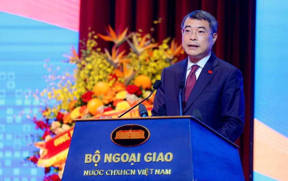 thu-tuong-le-minh-hung-yeu-cau-som-thi-diem-co-che-dai-su,-dac-phai-vien-ve-cong-nghe