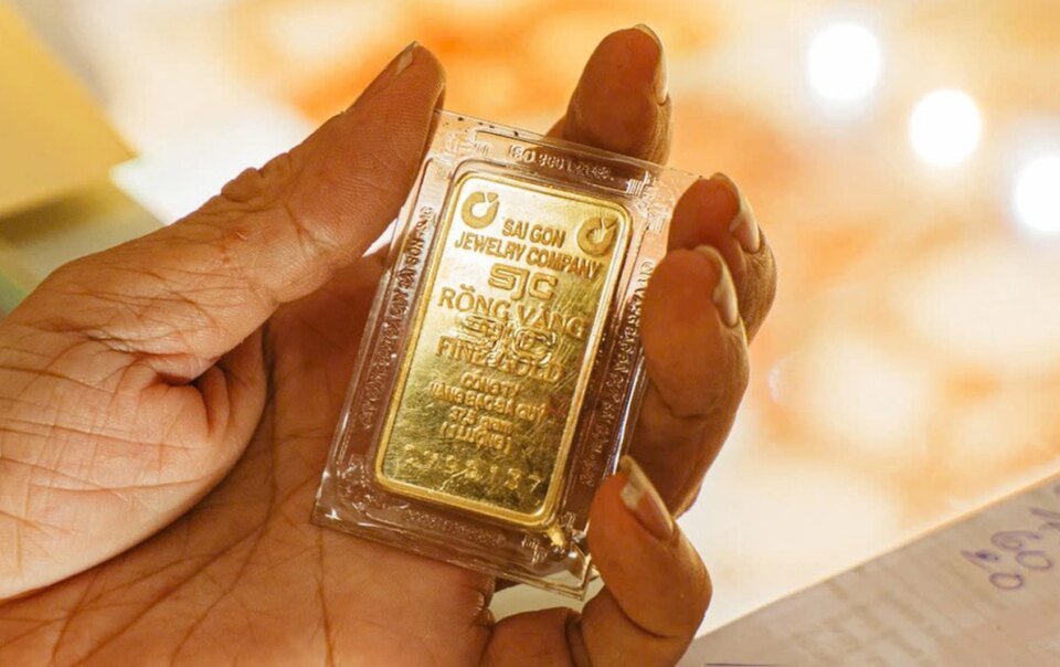 gia-vang-dung-dang-vi-nhung-tin-hieu-kho-doan-tu-cuoc-chien-my-–-iran