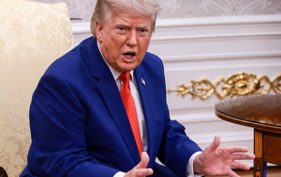 bat-nguoi-mang-theo-vu-khi-gan-san-golf-cua-ong-trump-truoc-chuyen-tham-o-california
