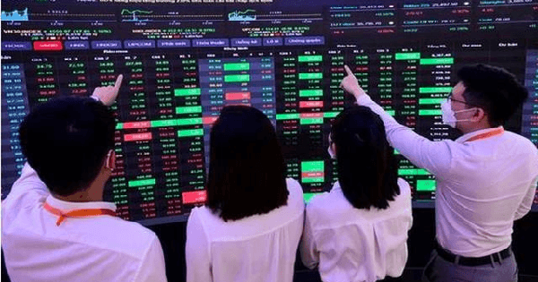 hang-ty-usd-cho-do-vao-chung-khoan-viet-nam,-loat-co-phieu-duoc-du-bao-hut-tien-manh