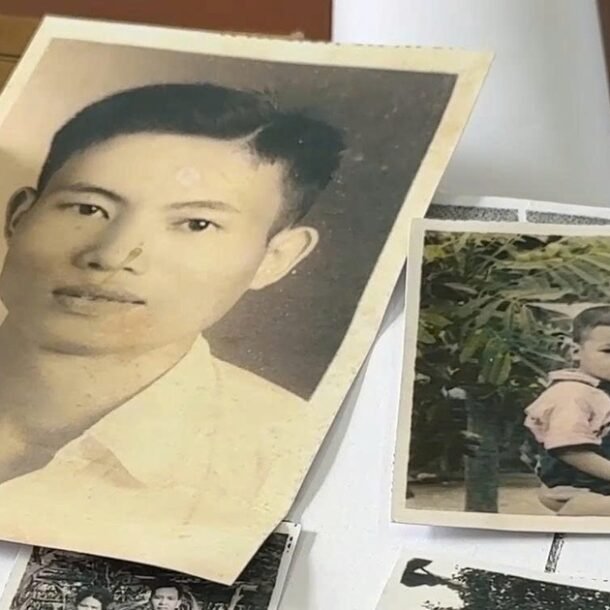 xuc-dong-nhung-la-thu,-buc-anh-trong-ho-so-can-bo-di-b-cho-ngay-‘tro-ve’