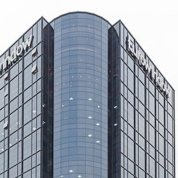 eurowindow-lien-quan-the-nao-toi-ca-vpbank,-techcombank?