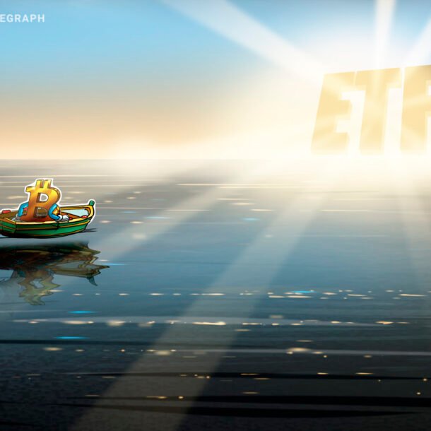 us-spot-bitcoin-etfs-post-best-week-since-april-with-$1b-inflows