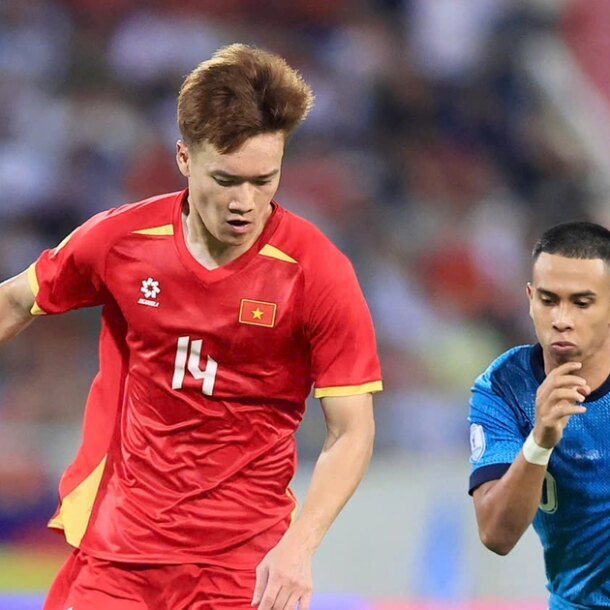 cong-bo-10-cau-thu-hay-nhat-vong-bang-asean-cup,-viet-nam-co-nhung-ai?