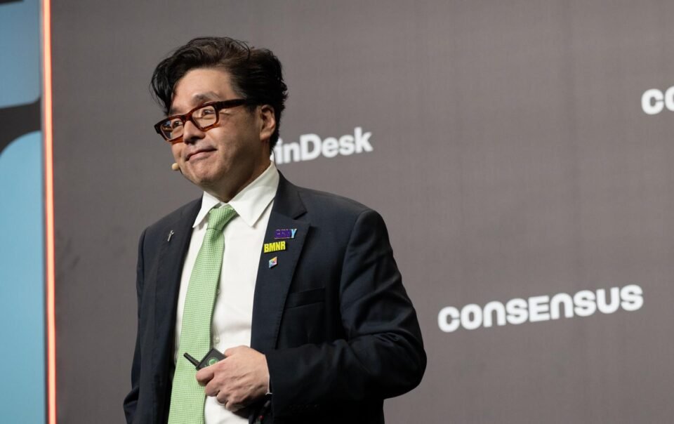 bitmine’s-eth-buying-slows-as-tom-lee’s-firm-shifts-capital-to-share-buybacks