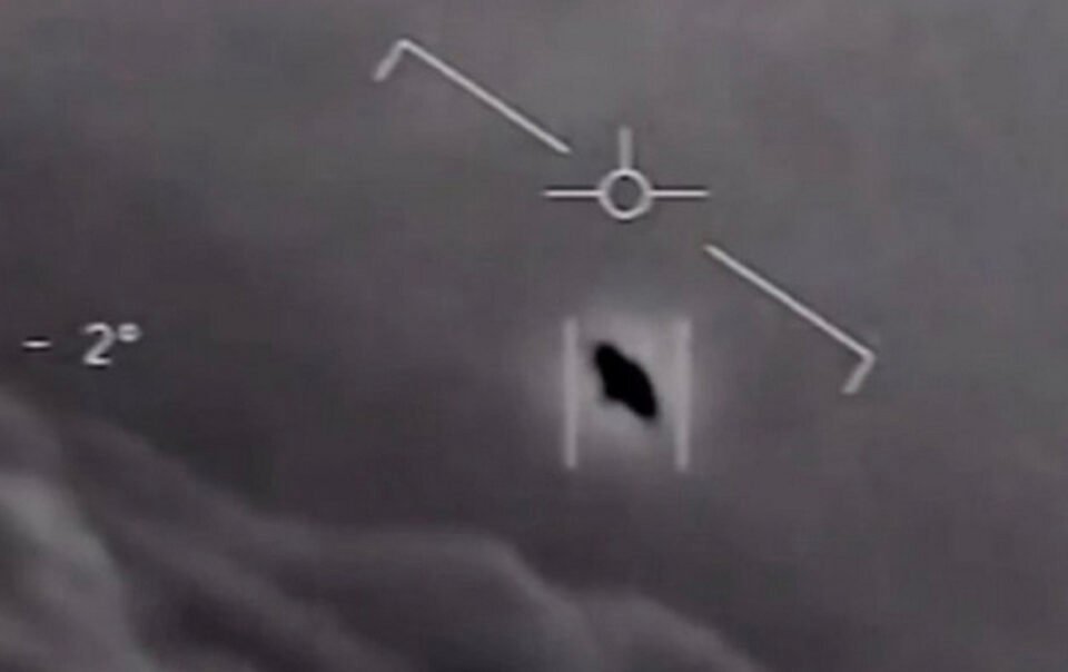 so-luot-nhin-thay-ufo-o-duc-tang-ky-luc