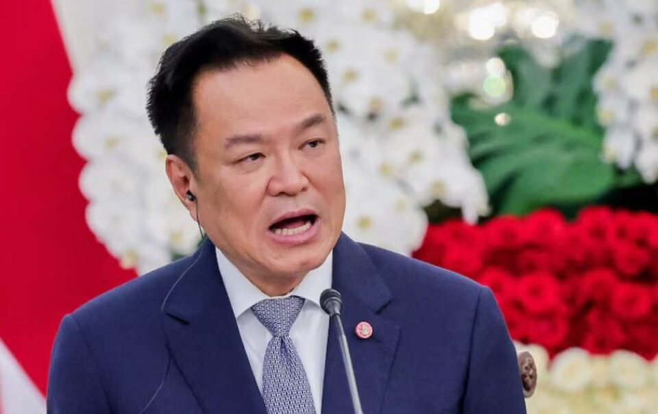 thu-tuong-thai-lan-dinh-chi-cap-giay-phep-mua-sung-sau-vu-xa-sung-tai-truong-hoc