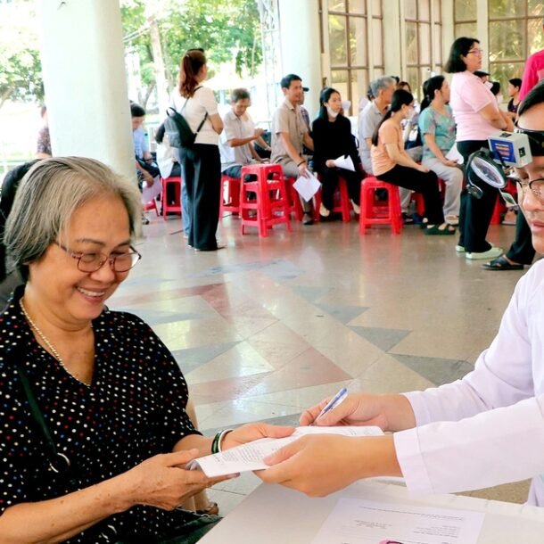 tp.hcm-phan-dau-96%-nguoi-dan-co-bao-hiem-y-te-trong-nam-2026