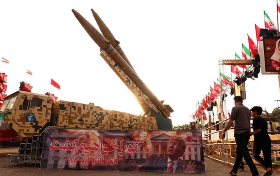 co-van-iran-doa-keo-dai-chien-tranh-voi-my-den-khi-ong-trump-man-nhiem
