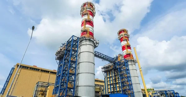 dien-khi-hon-3.400-dong/kwh:-cu-hich-dau-tu,-suc-ep-gia-dien?