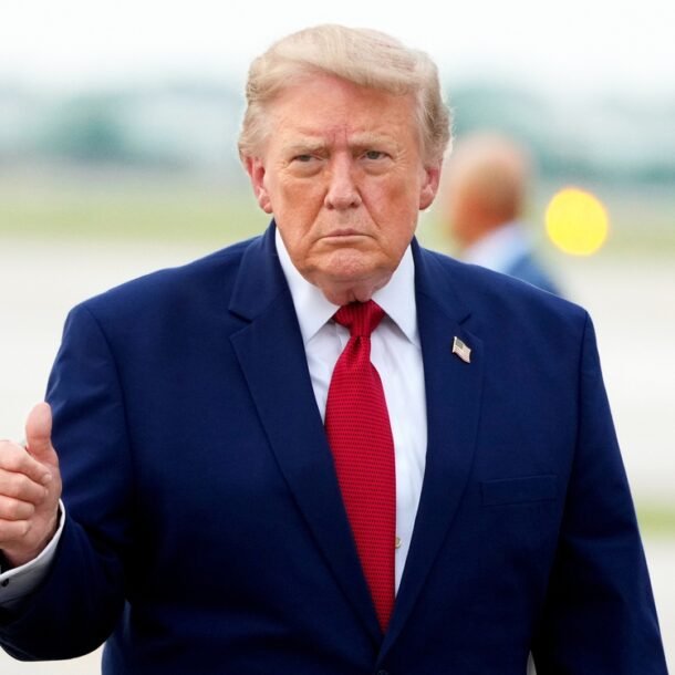 trung-dong-toi-13-8:-truyen-thong-iran-che-gieu-ong-trump-vu-doi-may-bay