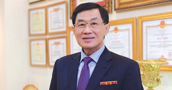 ong-jonathan-hanh-nguyen-viet-tam-thu-gui-co-dong