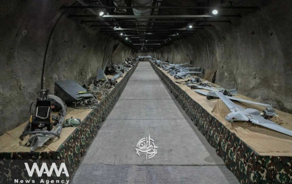 iran-tiet-lo-can-cu-phong-khong-ngam-va-xac-may-bay-thu-dich